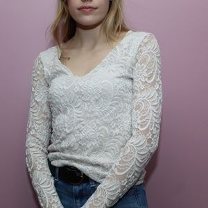 Abercrombie & Fitch Cream Lace Long Sleeve Top